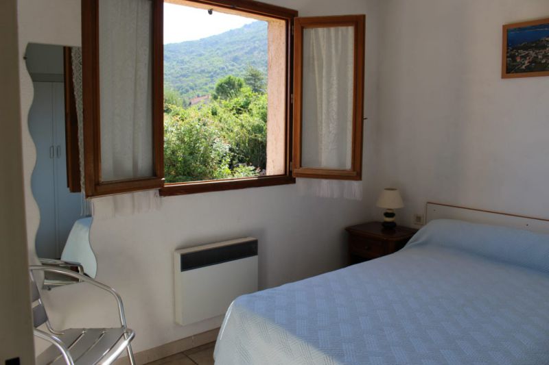 Chambre avec vue sur les montagnes