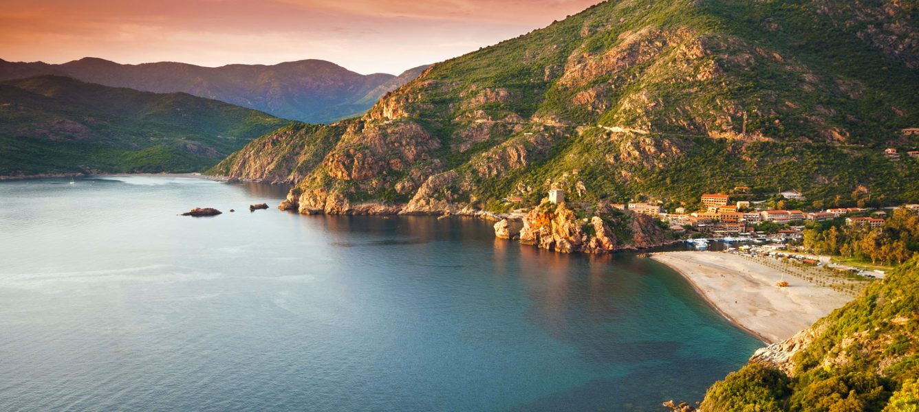 Vue de Galéria depuis les hauteurs